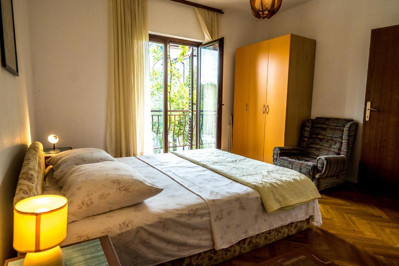 Apartmani Rosa Туран Екстериор снимка