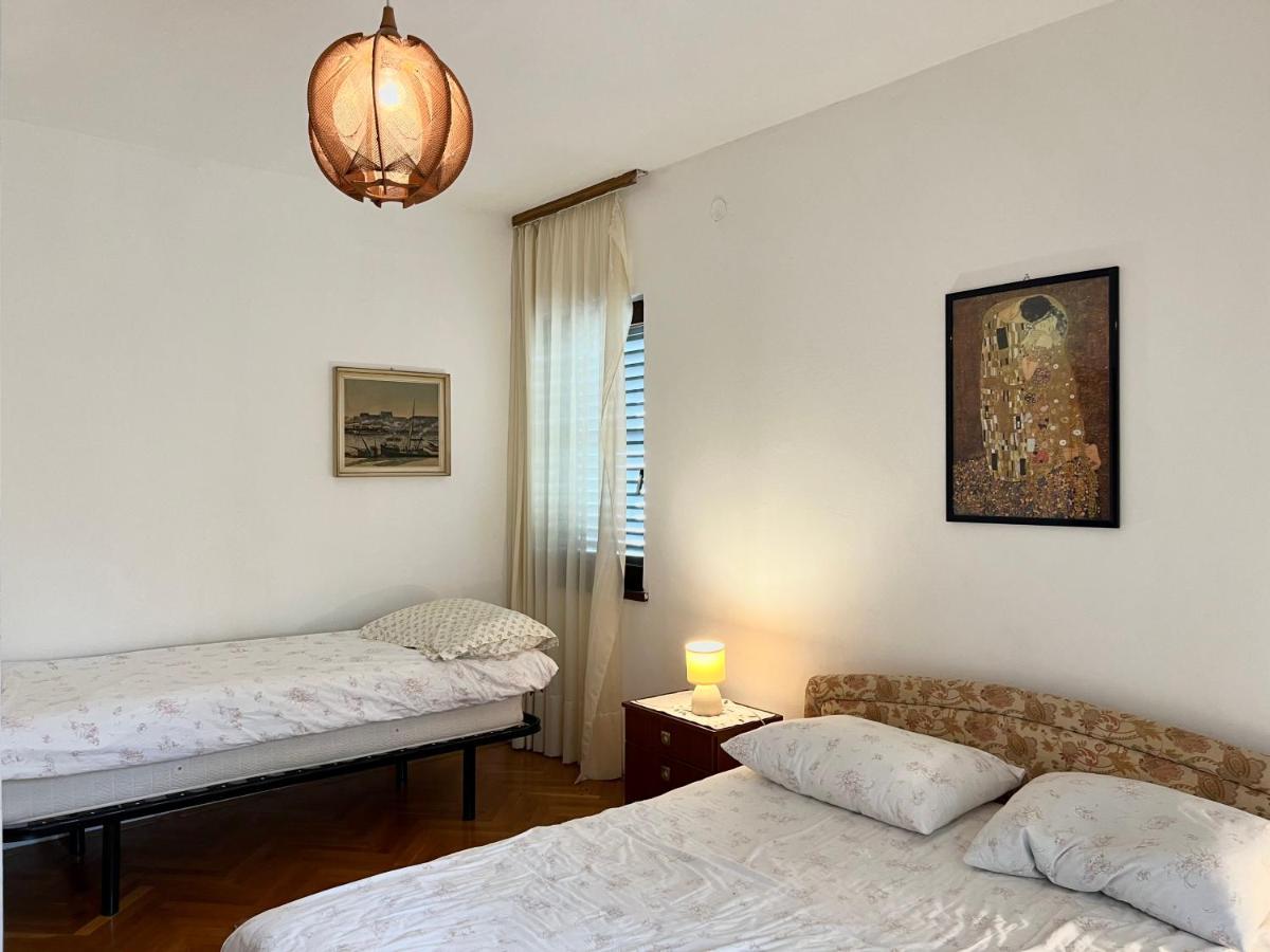 Apartmani Rosa Туран Екстериор снимка